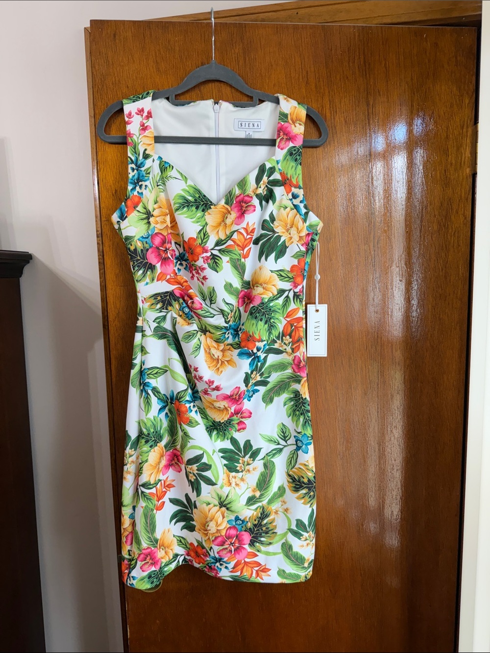 Siena Studio White Tropical Floral Sheath Dress